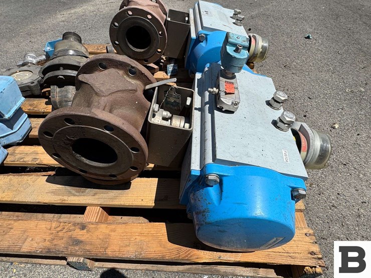 pneumatic-actuated-ball-valves-image-4
