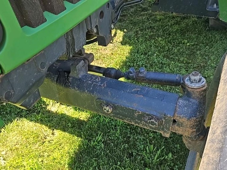 2005-john-deere-5320-image-30