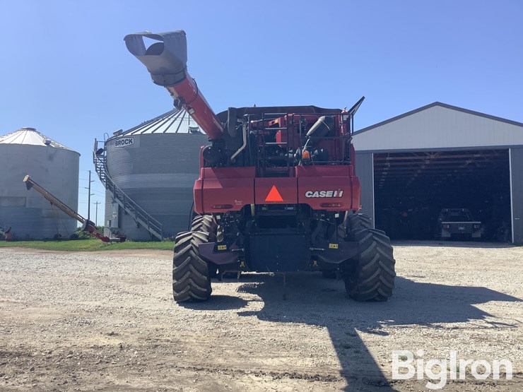 2016-case-ih-8240-image-6