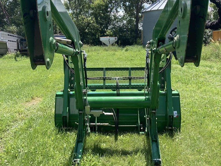 john-deere-h340-image-11
