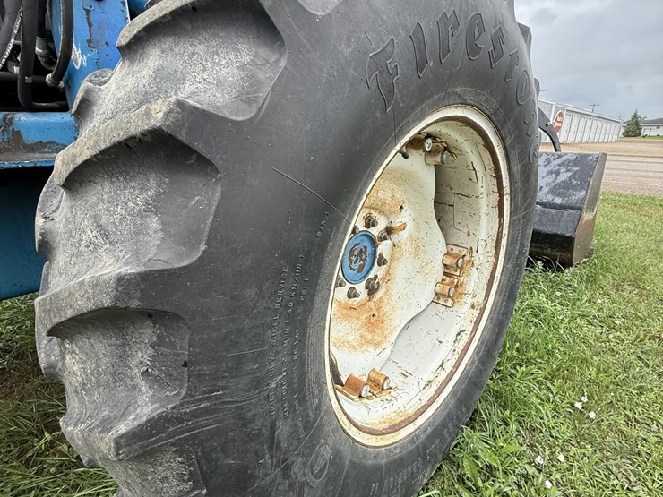 new-holland-9030-image-17