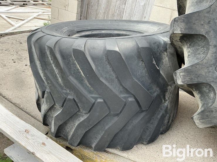 48-x-31.00-20-front-floater-tire-image-6