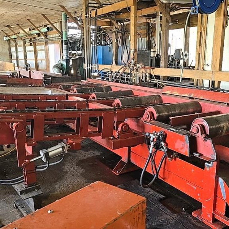#115 • Roll Case with Conveyor and Side Transfer Deck