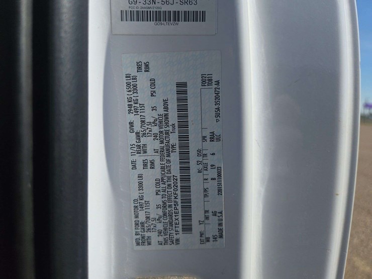 2015-ford-f150-xlt-image-17