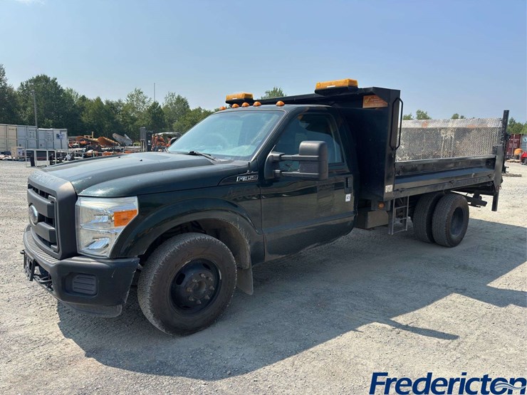 2012-ford-f350-xl-image-1
