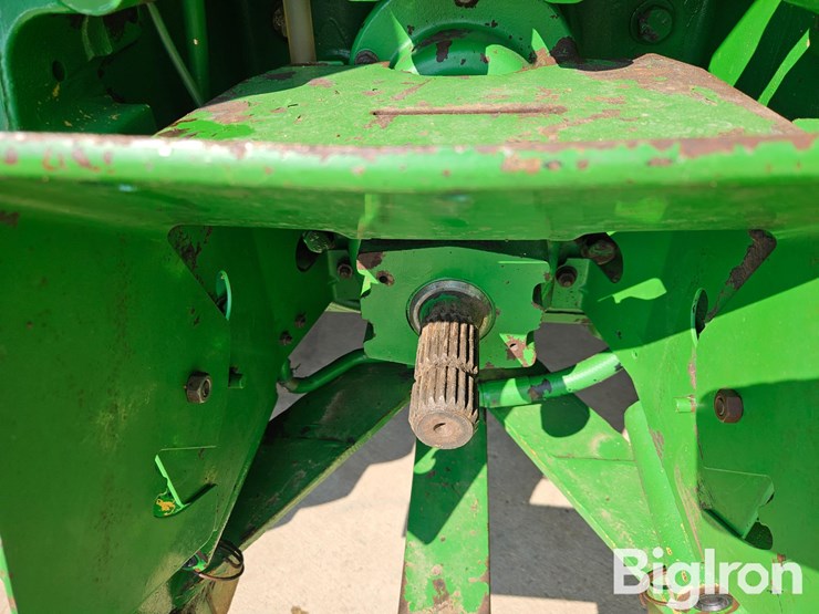 1999-john-deere-8300-image-10
