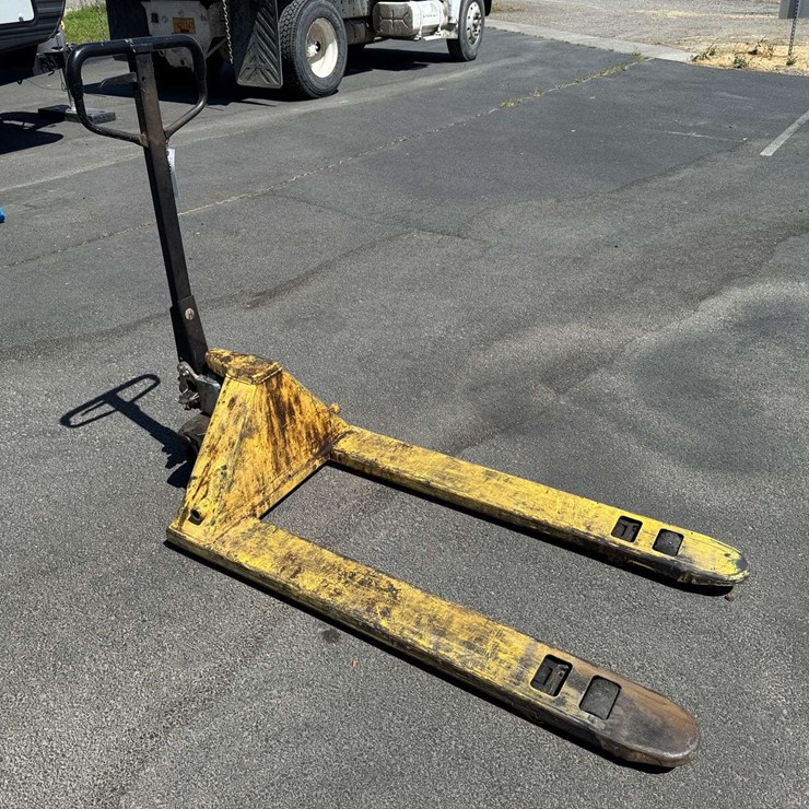 Pallet Jack