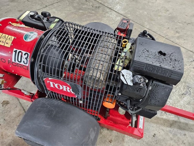 #374-•-2012-toro-pro-force-towable-blower-image-28