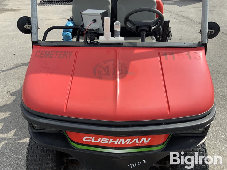 textron-cushman-898628-turf-truckster-spray-cart-image-9
