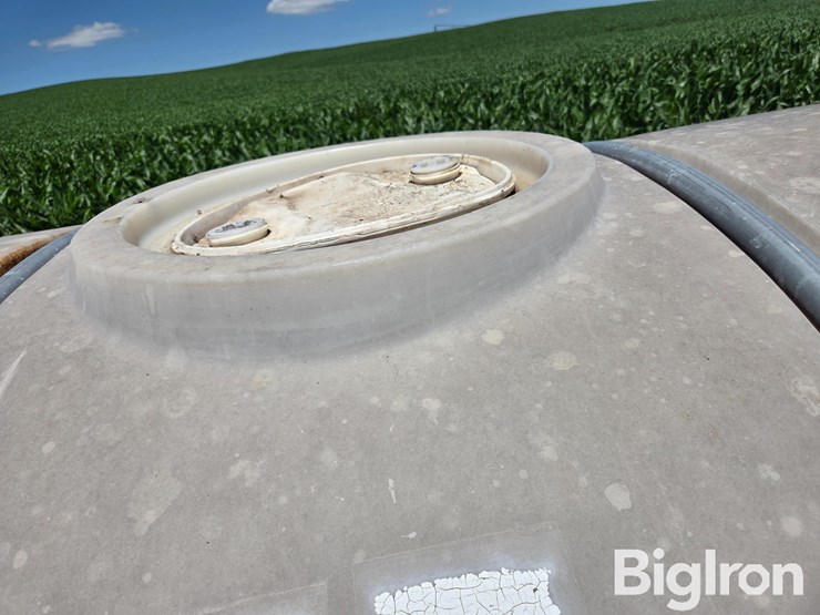 liquid-fertilizer-tank-image-9