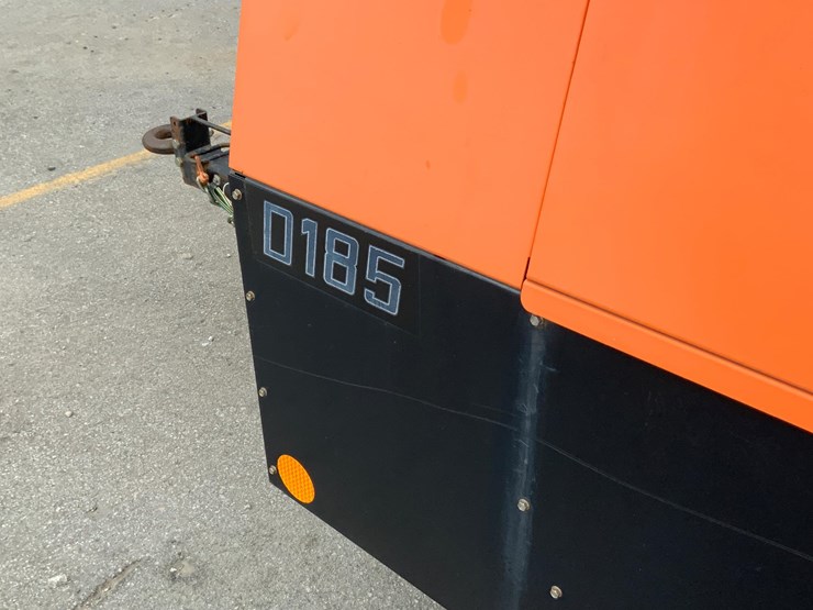 2015-sullivan-palatek-d185pdz-image-17