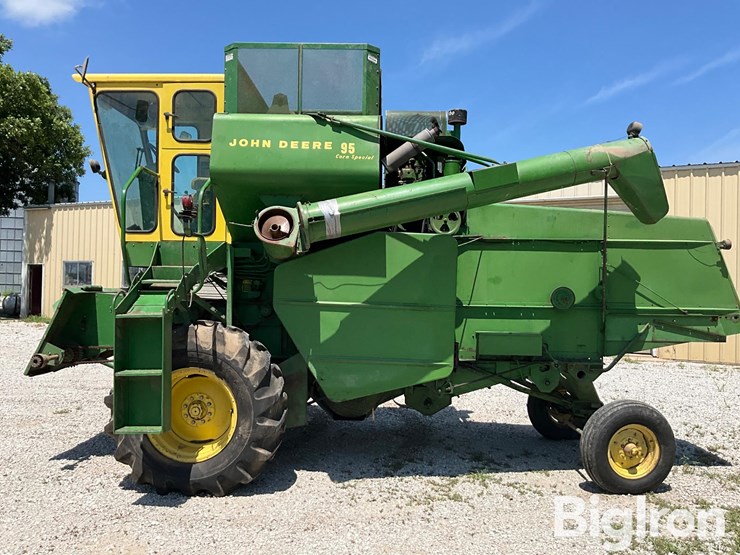 1968-john-deere-95-image-8