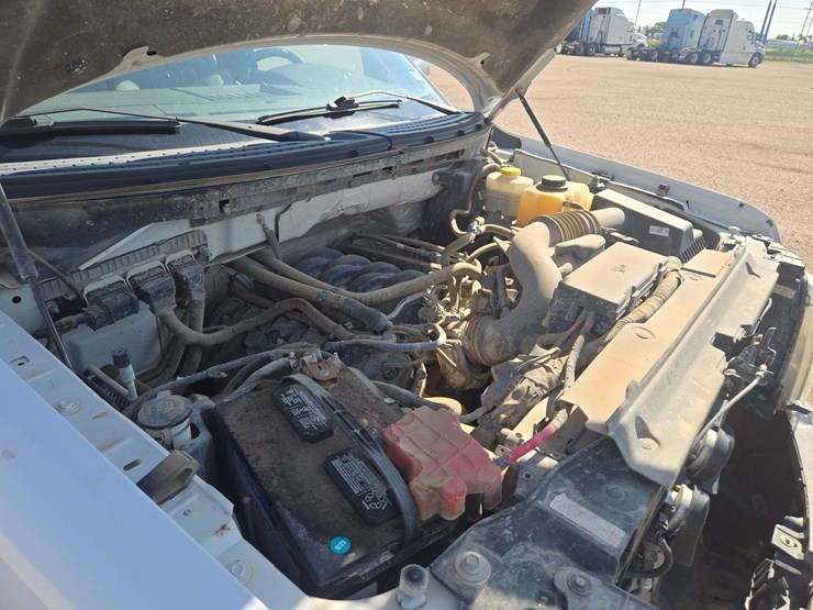 2014-ford-f150-image-23
