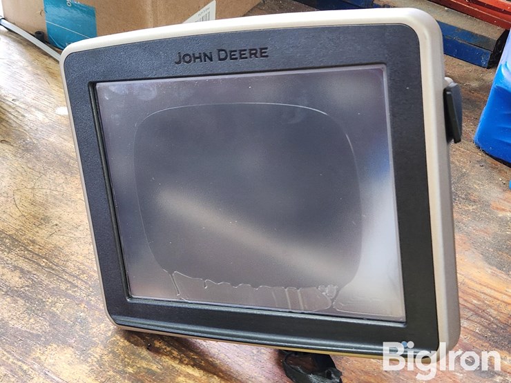 john-deere-2630-image-1