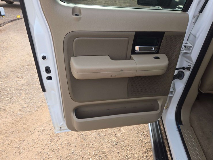 2006-ford-f150-xlt-image-5