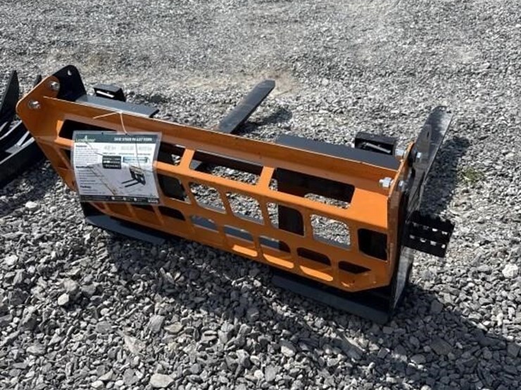land-honor-pallet-forks-image-2