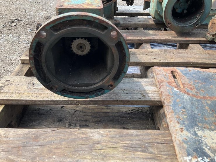 #157-•-gear-boxes-image-15