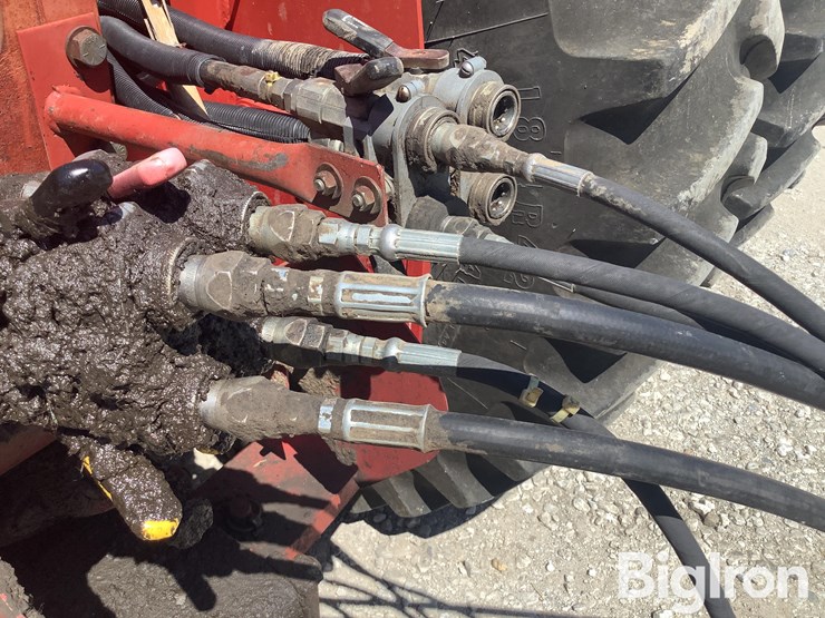 2012-case-ih-340-image-10