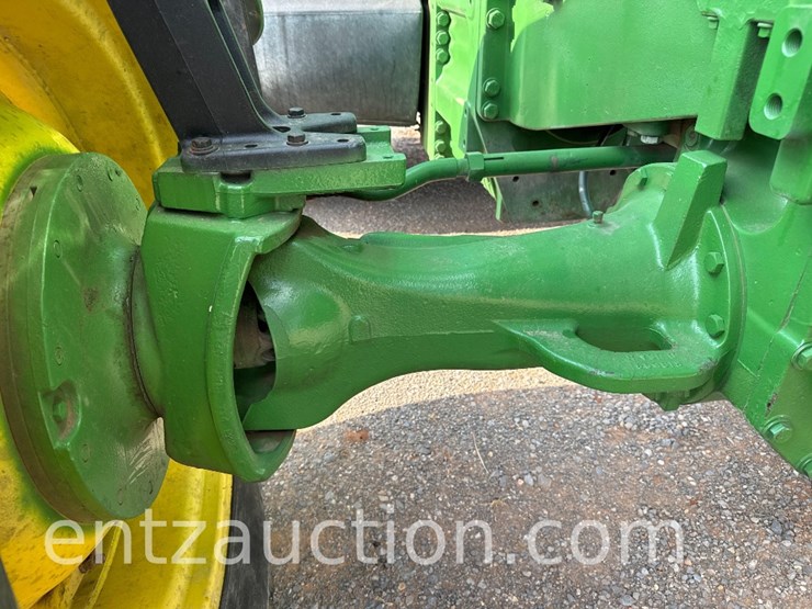 2005-john-deere-8320-image-45