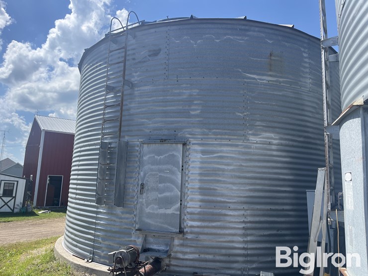 butler-5500-bushel-bin-image-1