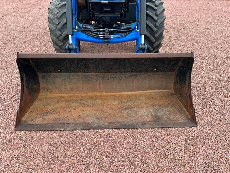 2009-new-holland-855tl-image-31