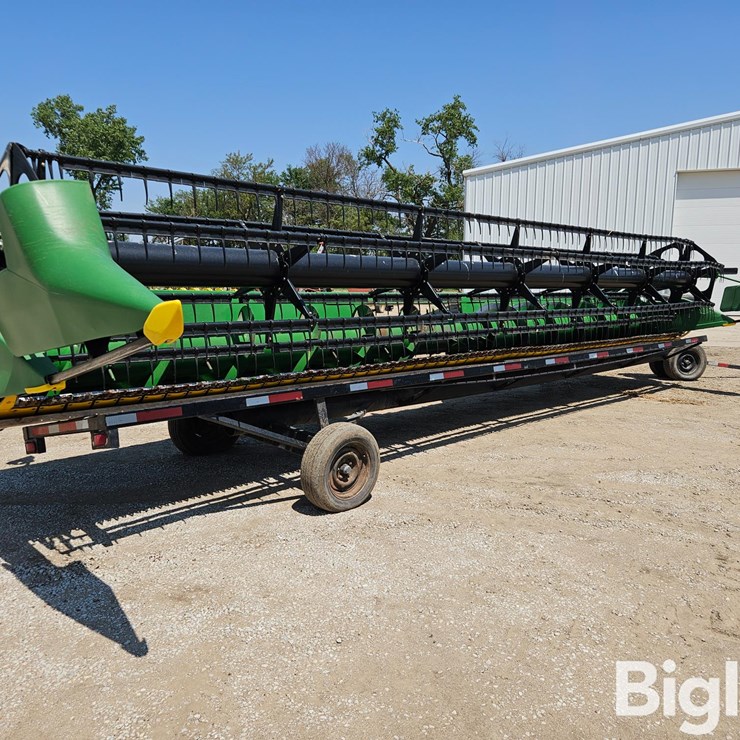 2014 JOHN DEERE 630F