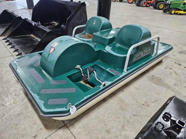 #400-•-paddle-wheeler-4-person-paddle-boat-image-1