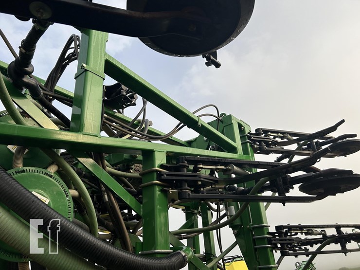 2009-john-deere-1870-image-61
