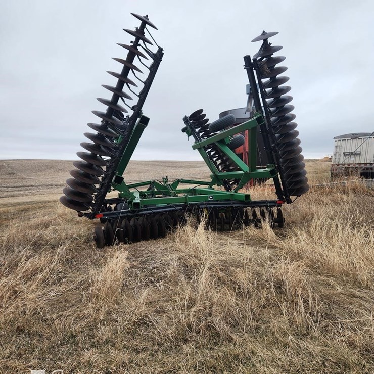 JOHN DEERE 32FT DISC 236
