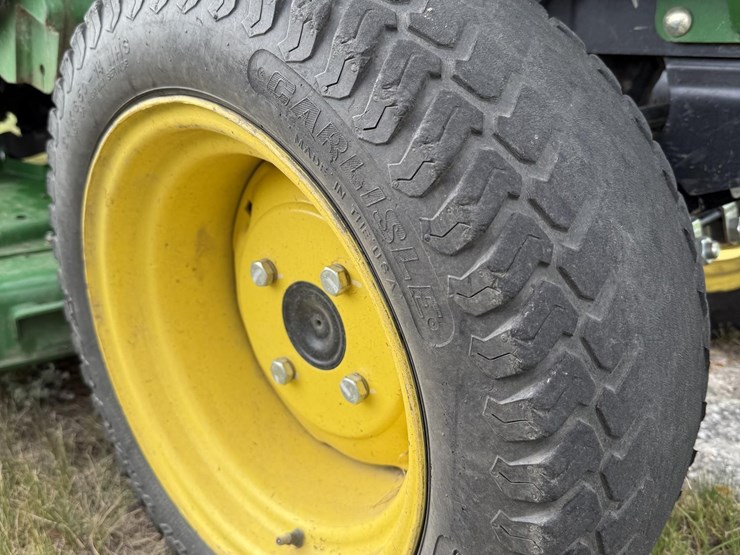 2010-john-deere-2720-image-10