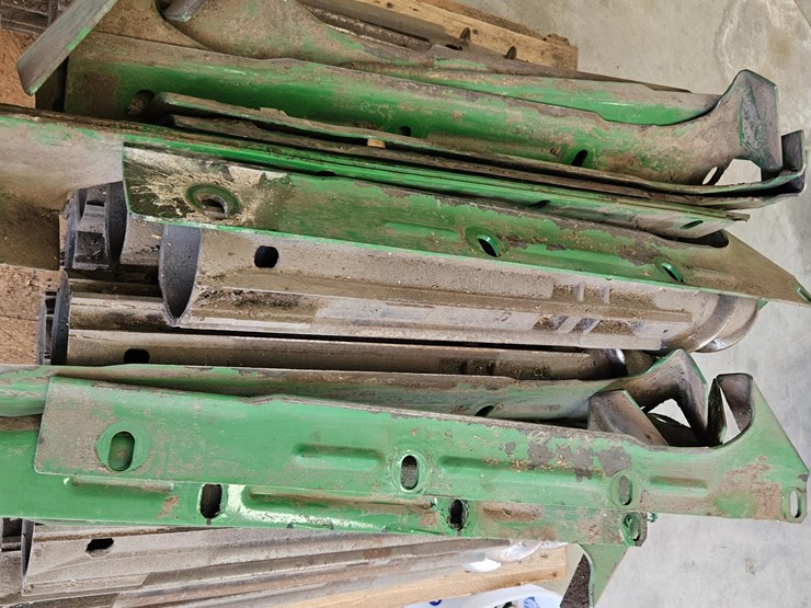 john-deere-608c-image-11