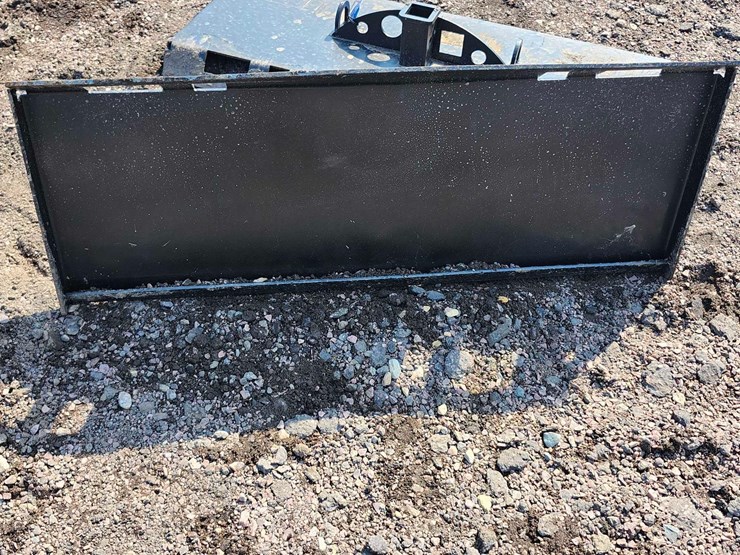 heavy-duty-gooseneck-&-universal-skid-steer-receiver-hitch-image-2