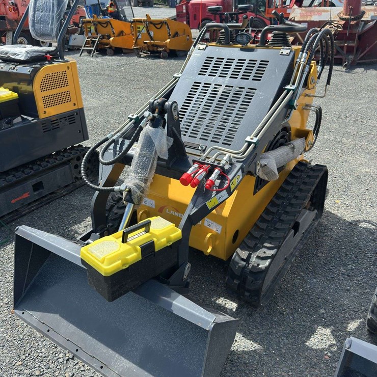 Landhero LDH-T-460 Mini Skid Steer Loader
