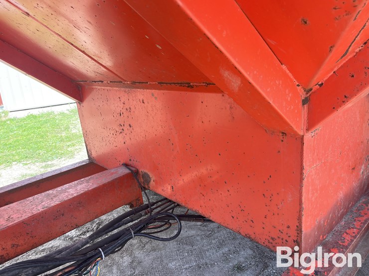 united-farm-tools-650-image-18