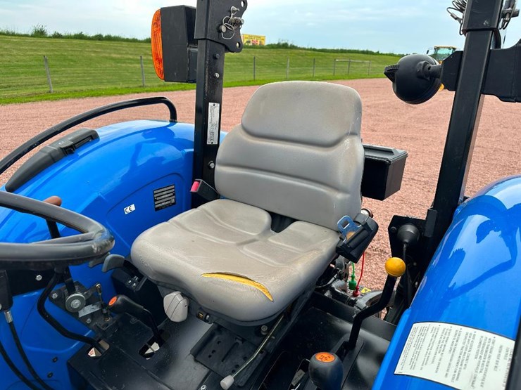 2002-new-holland-tn65-image-52