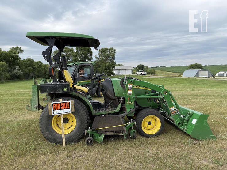 2010-john-deere-2720-image-6