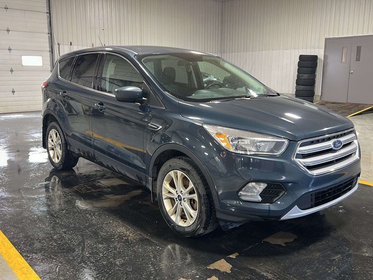 2019-ford-escape-image-7