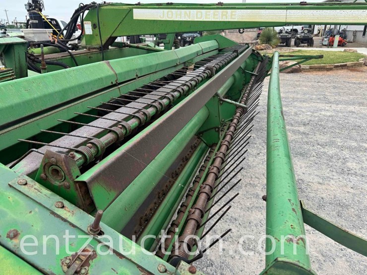 john-deere-160a-image-8