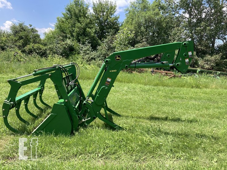 john-deere-h340-image-1