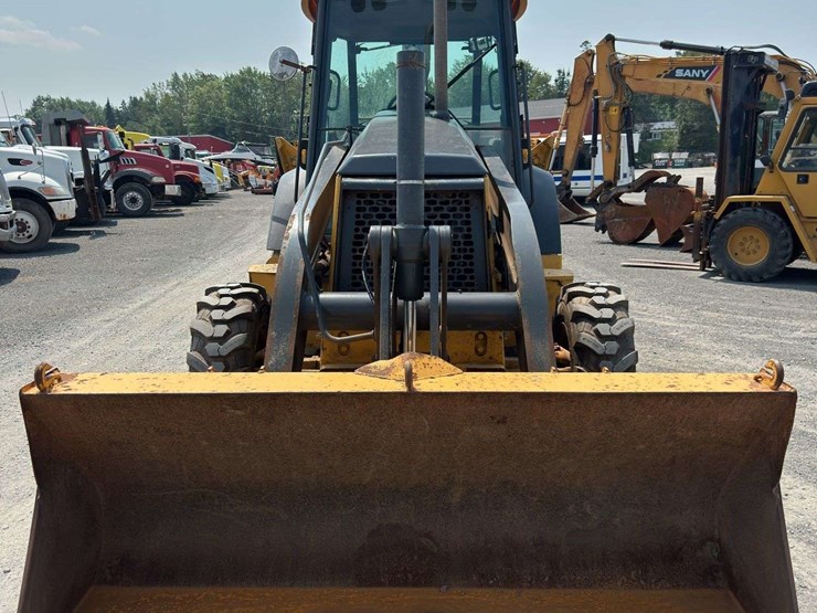 2009-deere-310sj-image-7