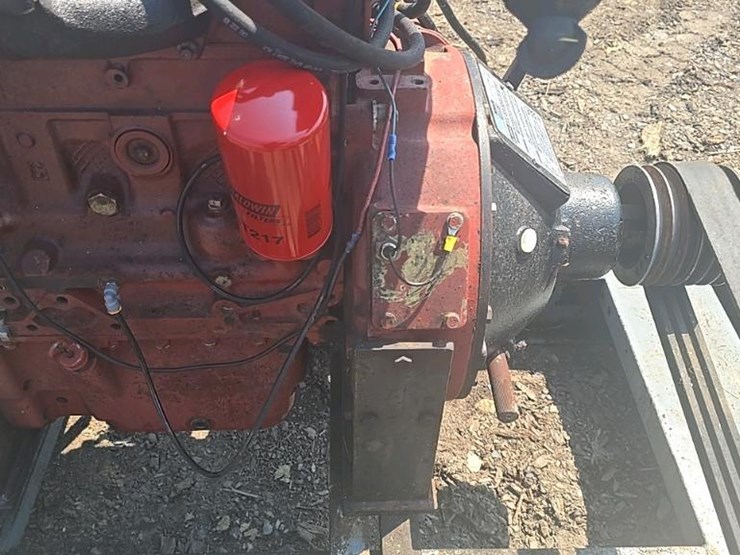#146-•-iveco-power-unit-with-air-compressor-and-generator-image-24