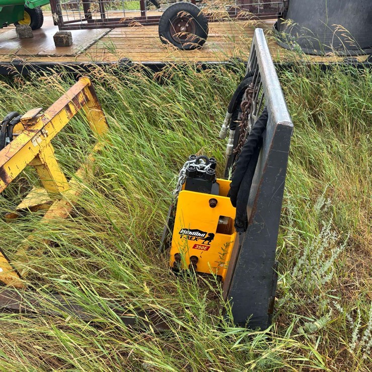 Montana 350E T-Rex Post Pounder