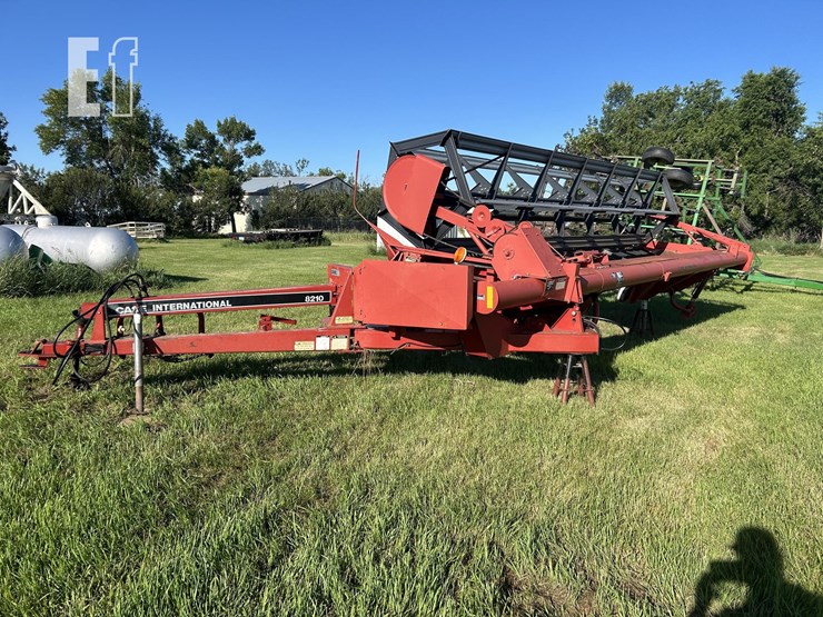 case-ih-8210-image-1