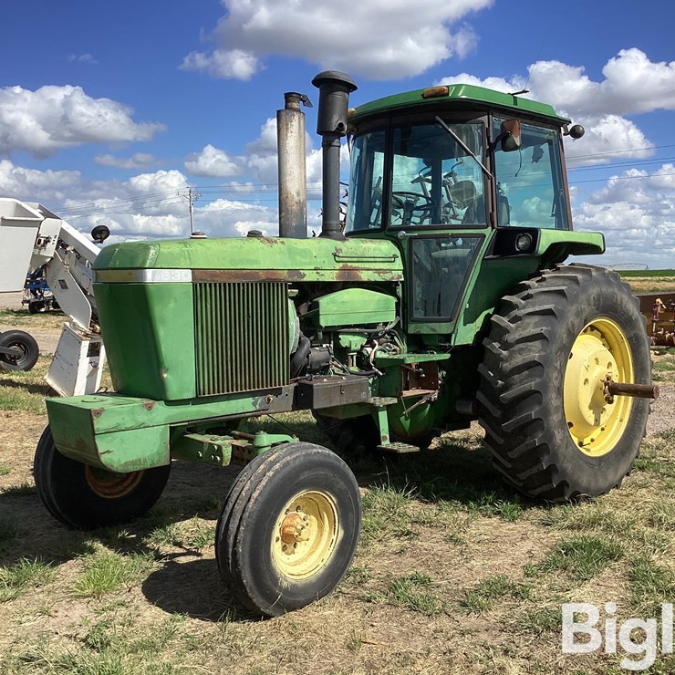 1976 JOHN DEERE 4630