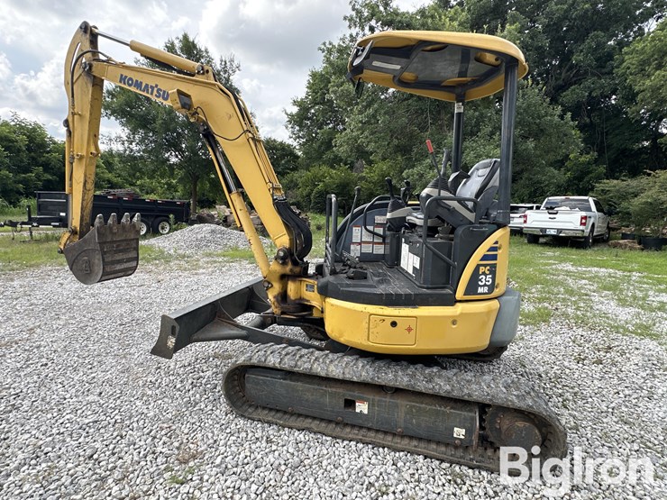 komatsu-pc35mr-3-image-8