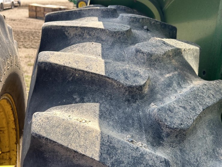 1984-john-deere-8450-image-32