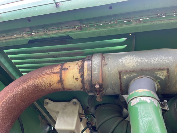 john-deere-6950-image-29