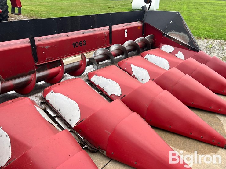 2000-case-ih-1063-image-9