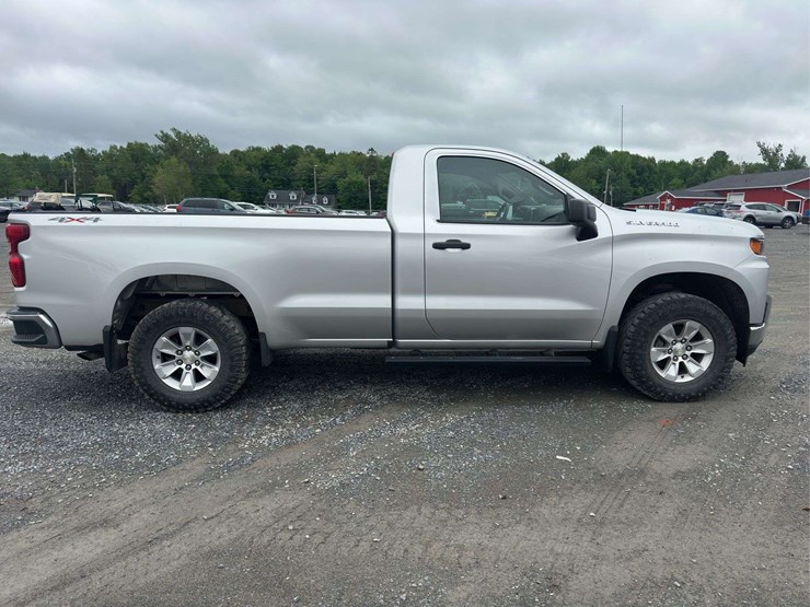 2019-chevrolet-silverado-1500-image-8