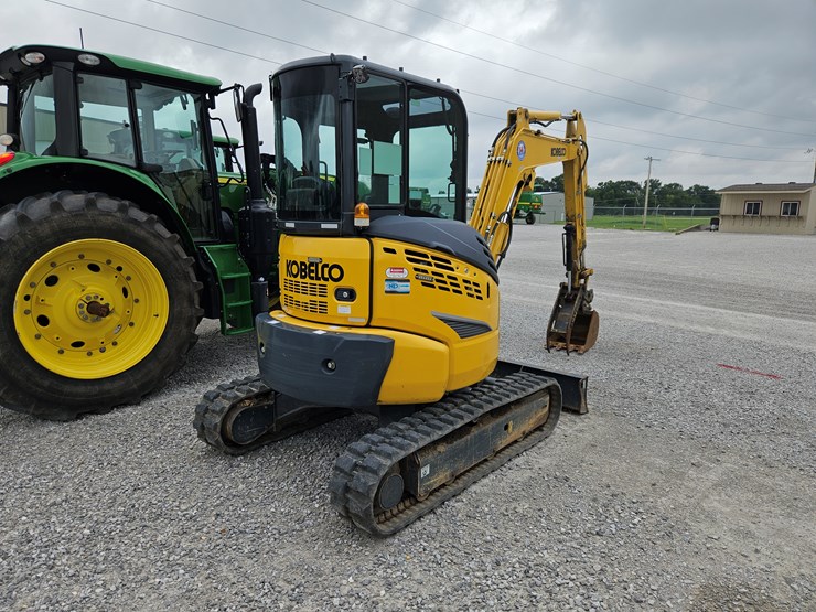 2021-kobelco-sk35sr-image-18